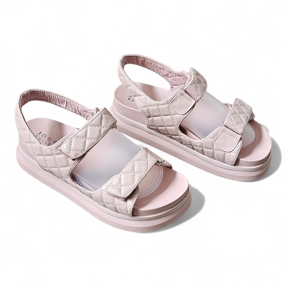 Journee Collection Shoes - Journee Collection Women’s Blush Pink Quilted Platform Sandals Size 10